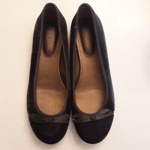 Anne Taylor Loft Brown Velvet Ballet Flats
